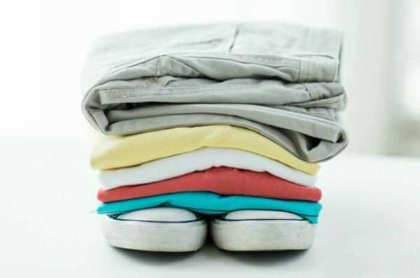 6 Laundry tips and tricks that will save your life! I've cut my laundry time down and no more piles all over the floor